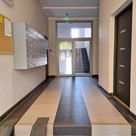 Апартаменти Apartament 51 Z Miejscem Parkingowym Торунь Екстер'єр фото